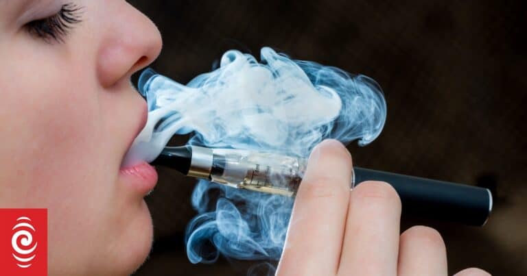 Asthma Foundation Calls For NZ To Follow Australia In Banning Disposable Vapes