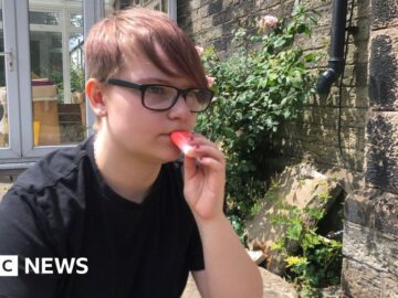 Vaping: E-Cigarettes Have Ruined My Life, Woman Says