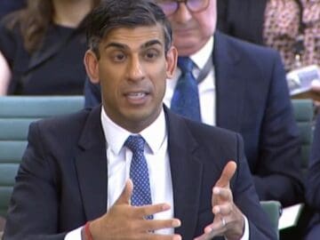 Switching Smokers To Vaping Central To UK Public Health