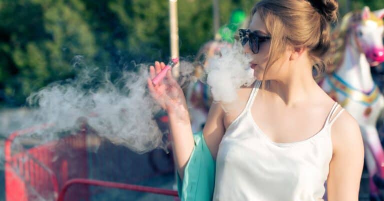 Youngsters Tell Government To Stop Vape Sales Aimed At Kids