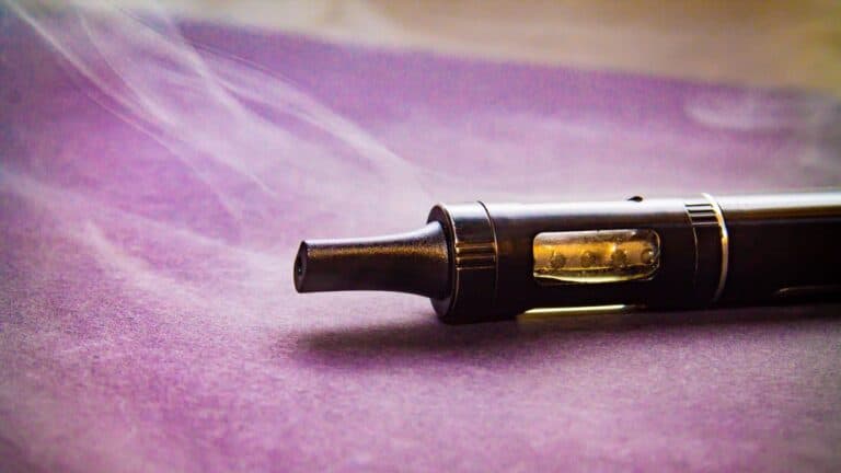 What Parents Need To Know Of New Vape Pen Law