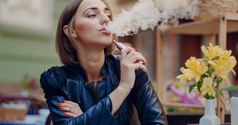 Vaping With Or Without Nicotine Freezes Frontline Immune Cells