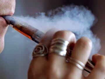Convenience Stores Target Celebrities Endorsing Flavored Vapes 4 Convenience Stores Target Celebrities Endorsing Flavored Vapes