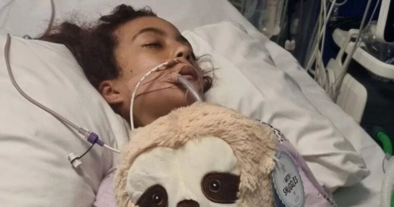 Schoolgirl, 12, Put In Induced Coma After Vaping As Mum