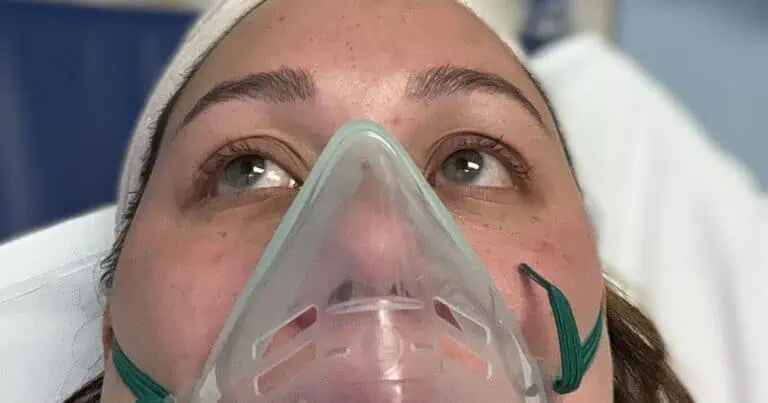 Young Mum Almost Died After Vaping Left Her Unable To Breathe