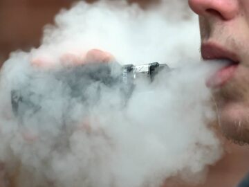 Irish Vaping Companies Make Healthy Profits As Legislation Plays Catch-Up