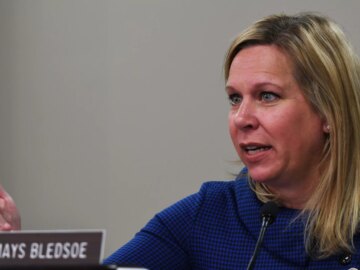 Legislative Committee Discusses Vaping Issue, Potential Solutions – The Lexington Times