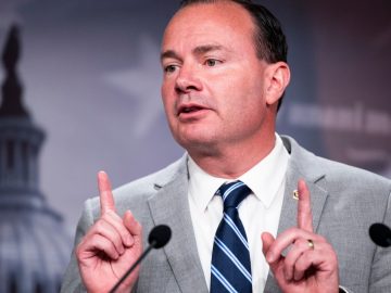 ‘How Many Are Feds?’ Sen. Mike Lee Pushes Jan. 6 Disinformation