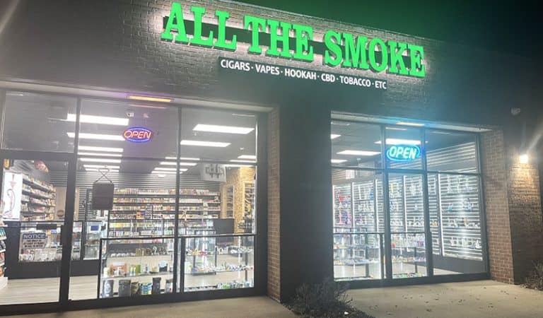 Smoke shop opens in Flossmoor Commons – HF Chronicle