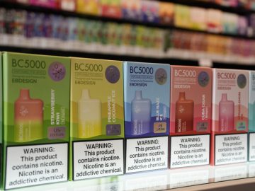 Illegal Vapes From China Flood US E-Cigarette Market
