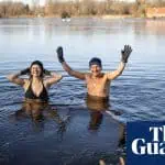 The Ultimate Workplace Icks: From Indoor Vaping To Bragging About Wild Swimming 4 The Ultimate Workplace Icks: From Indoor Vaping To Bragging About Wild Swimming