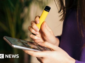 Disposable Vapes: Sheffield City Council Calls For Government Ban