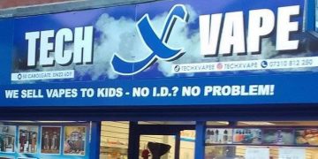 Vandals Put Up Sign On Vape Store Saying “we Sell To Kids