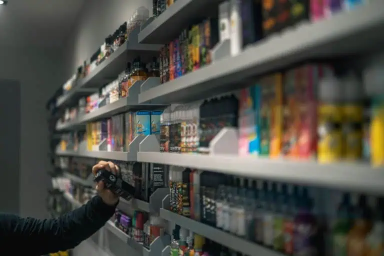 Shop Owner Worried Anti-Vape Bill Could Hurt Business – LINK Nky
