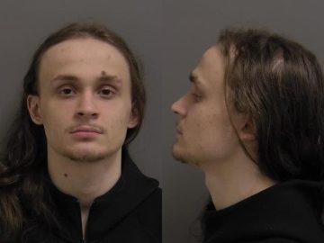 Man, 21, Used Snapchat To Sell Teens Mushrooms, Vape Pens: Orland PD