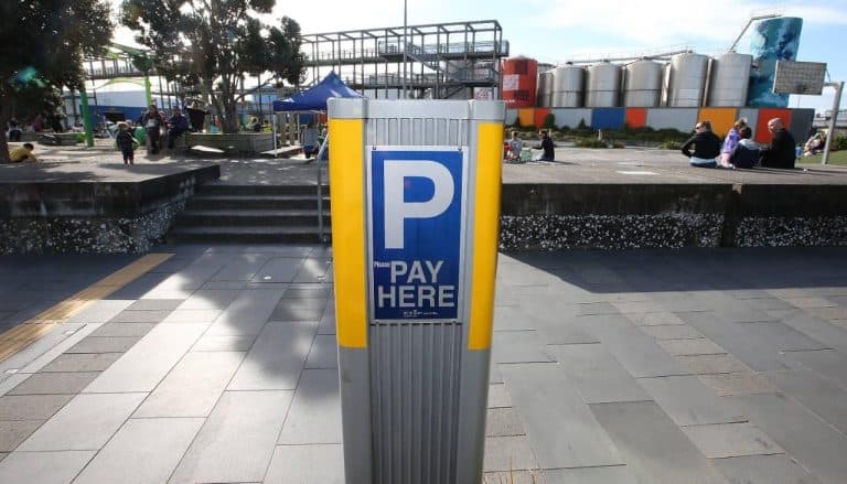 Hospitality NZ concerned by AT’s big change to parking rules