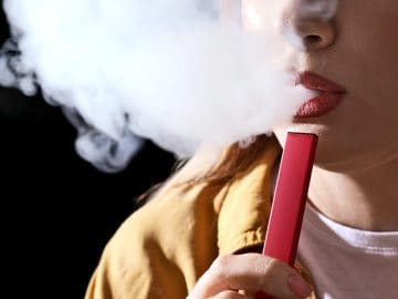 Drug Shows Promise For Getting People To Quit Vaping