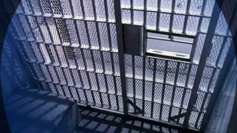 Arrest Warrant Accuses Man Of Smuggling Vapes To Juvenile Detainee