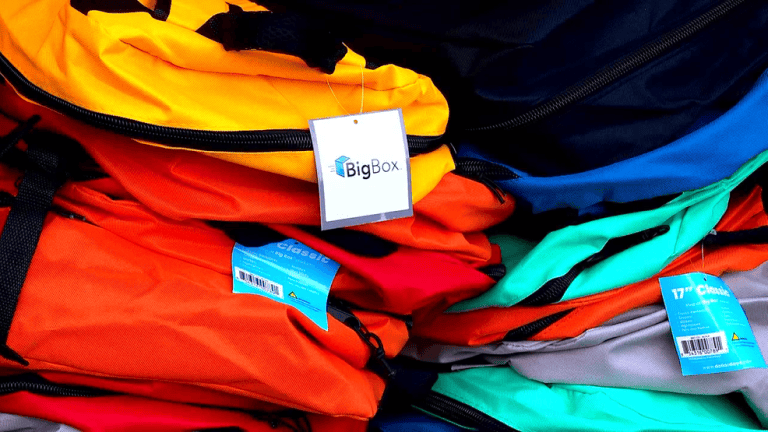 Over 500 Charleston Families Receive Free Backpacks And Anti-Vaping Resources