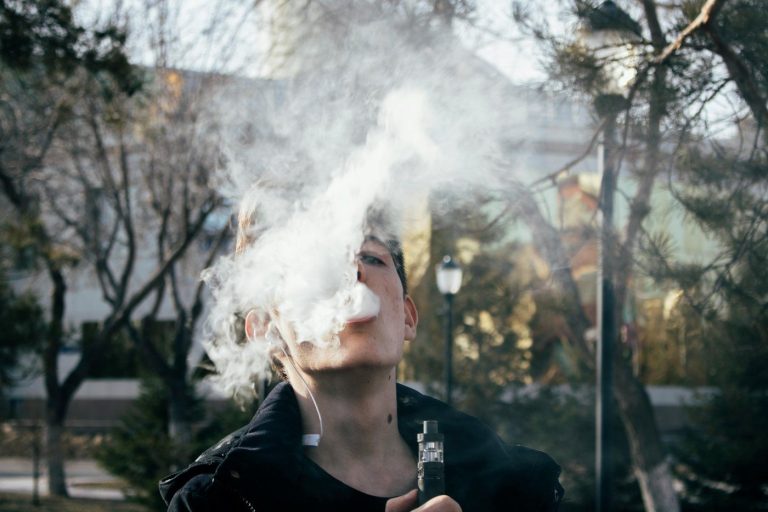 What Parents Need To Know About Adolescent Health And Vaping