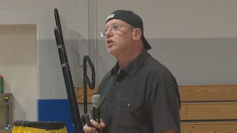 Lakeville Hosts National Speaker On Importance Of Preventing Youth Vaping And Addiction