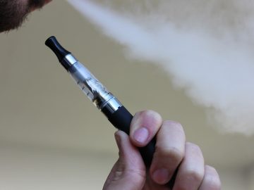 Smoking Cessation Drug Varenicline Helps Young Adults Quit Vaping, Clinical Trial Reveals