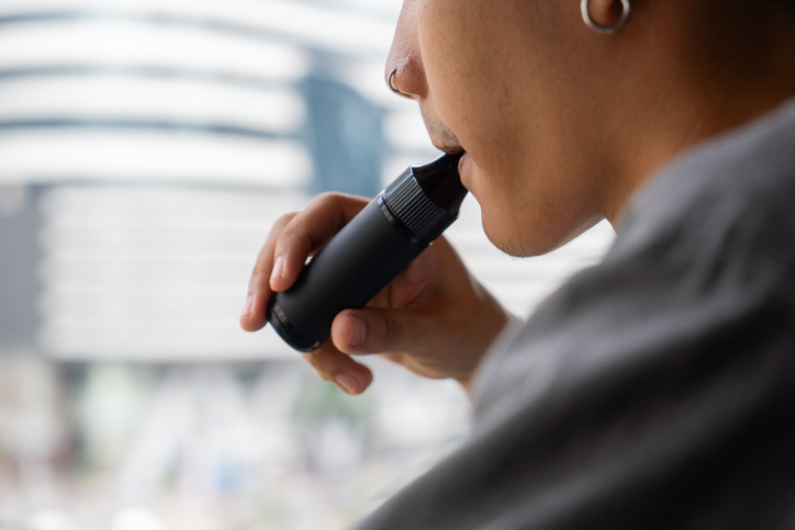 Study Reignites Concern Over Vape Stores Near Schools – Inside Government NZ