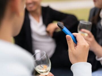 Standardizing Disposable Vape Devices May Curb Young People