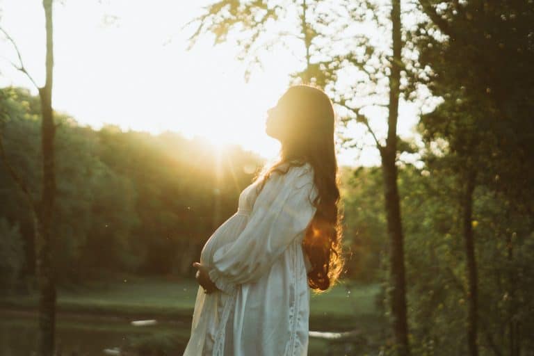 Study Finds Pregnant Women Who Vape Face Fewer Toxins Than Smokers