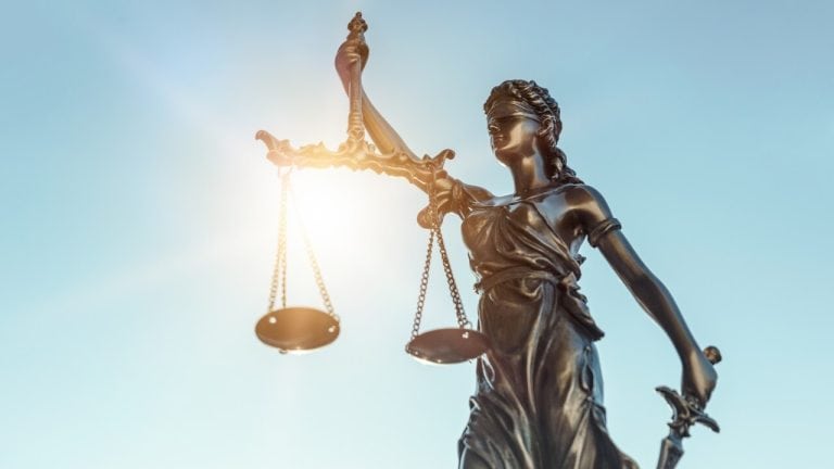 Massachusetts Cannabis Lab Sues To Recover Suspended License