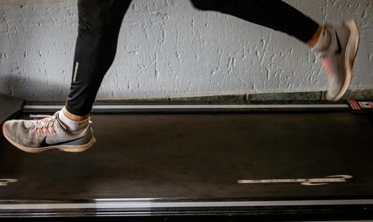 Swapping Cigarettes For Vapes Or HTP Rapidly Boosts Fitness, Study Finds