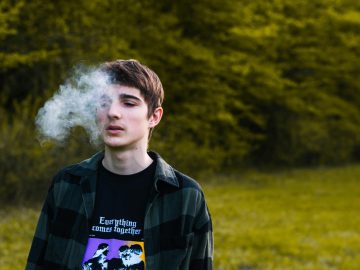 Report: Youth Vaping Down But Hollywood Still Glamorizes Tobacco